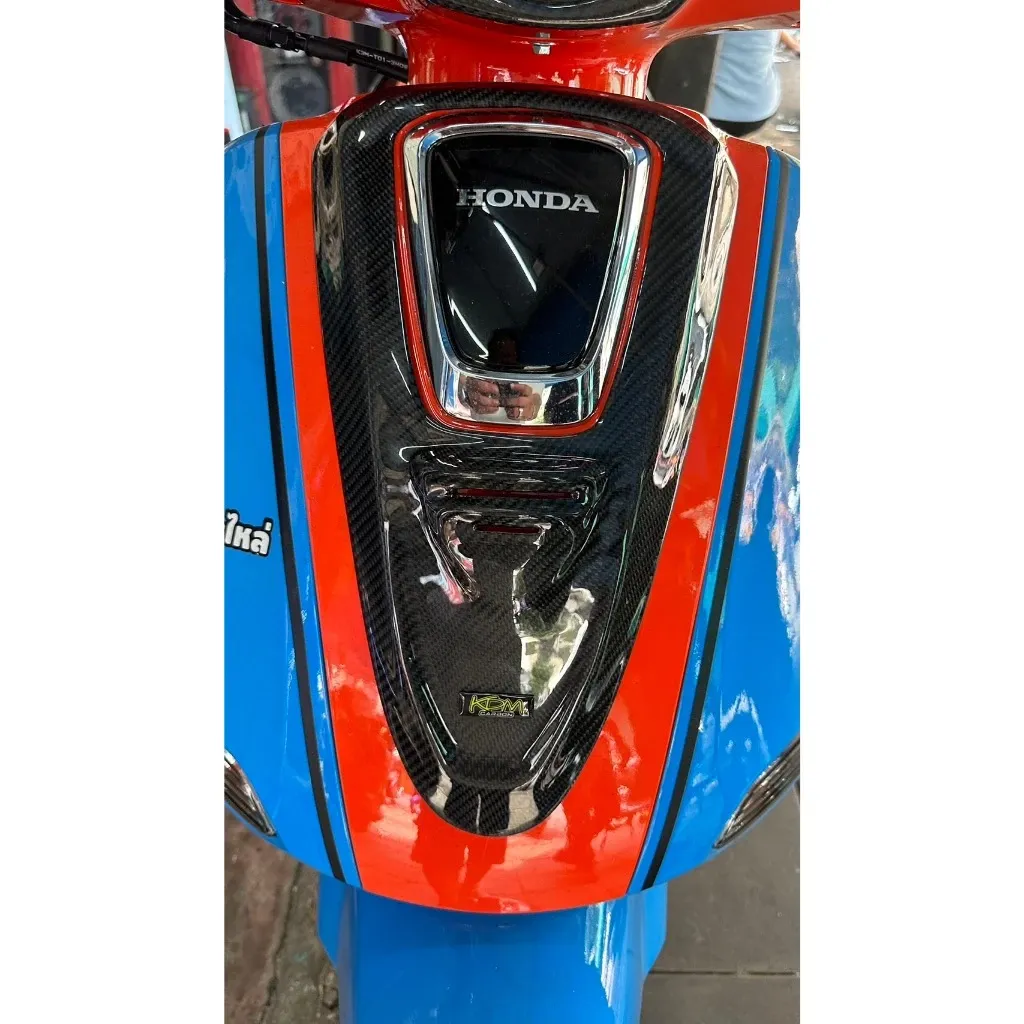 ตัวปิดหน้ากากของแต่ง Honda Giorno 125 งานคาร์บอนแท้ ลายสวย แข็งแรงทนทาน