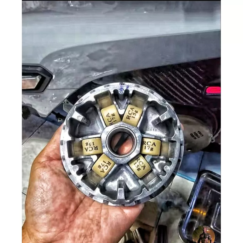 เม็ดตุ้มน้ำหนักแต่ง Honda Pcx160 Lead Giorno Click125 Click150i Pcx125 Pcx (ราคาต่อ 1 เม็ด)