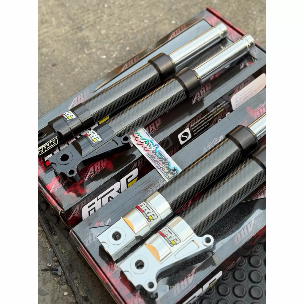กระบอกโช้คหน้า CNC ARP แท้ ปลอกคาร์บอนแท้ Honda Giorno / Lead