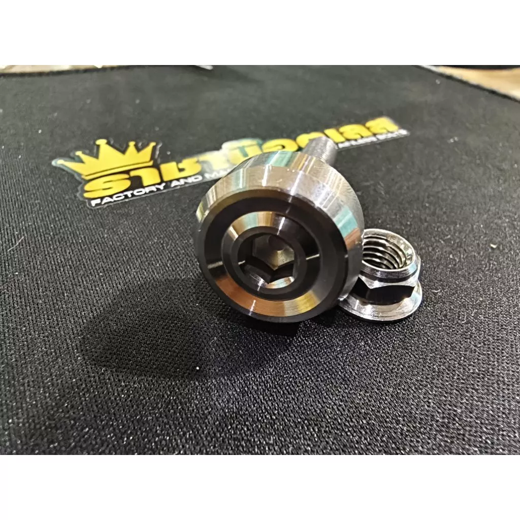 น็อตยึดโช๊ค Honda Giorno/Lead/PCX/Grand Filano งานราชาน็อตเลสแท้ 100%