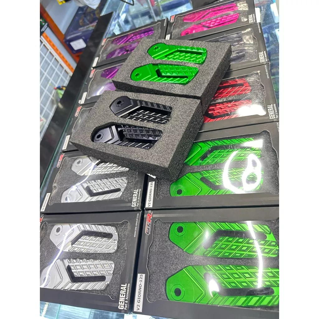 พักเท้าหลัง CNC GTR ตรงรุ่น Honda Giorno