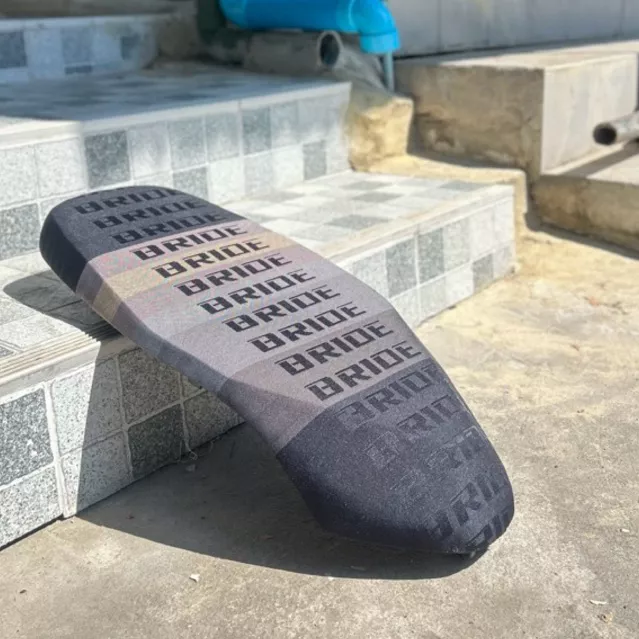 เบาะแต่ง Honda Giorno+ ทรงปาด ผ้า BRIDE (เลือกแบบตอนเดียว/สองตอน) พร้อมผ้าคลุมรถ