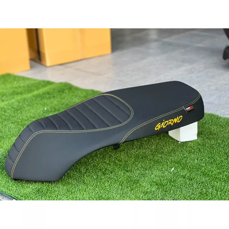 เบาะแต่ง Giorno ทรงเวสป้า PMracingShop