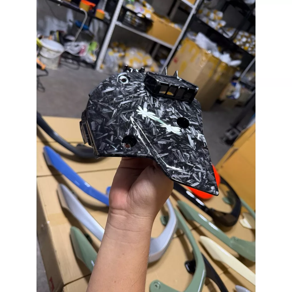 ครอบแคร้ง Giorno 125 ลายเคฟล่าฟอร์ด | อะไหล่แท้เบิกศูนย์ Honda เคลือบแล็คเกอร์ 2K