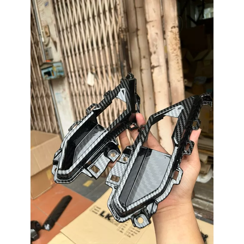 ครอบพักเท้าซ้าย-ขวา Honda Giorno 125 เคฟล่าแท้ศูนย์