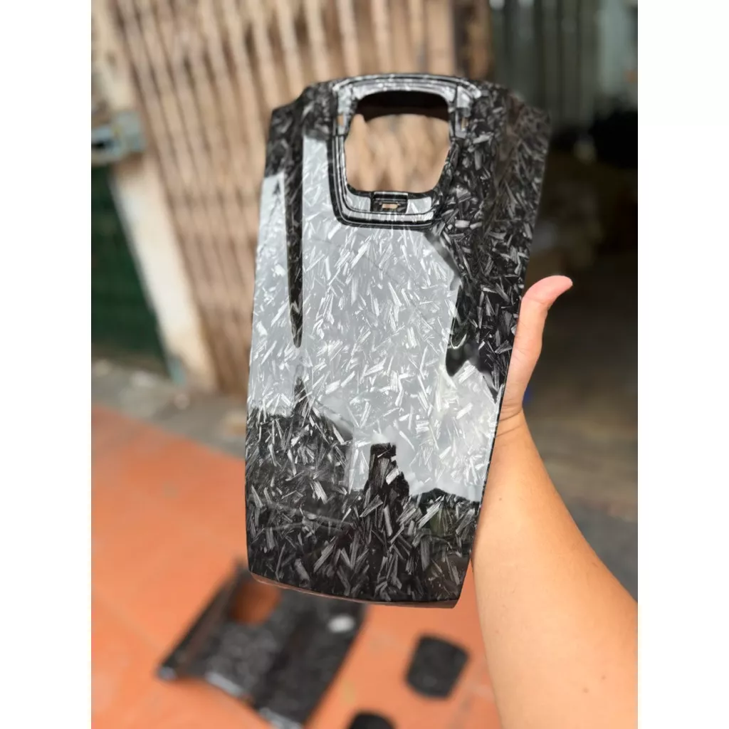 ฝาครอบหน้าเคฟล่า Honda Giorno 125 ลายฟอร์ด