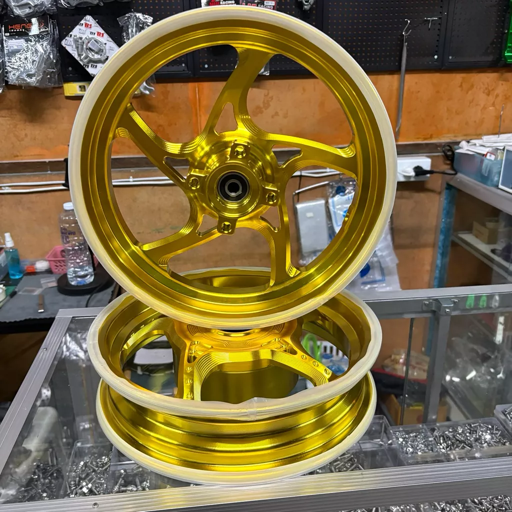 ล้อแม็กแต่ง CNC Honda Giorno ขอบ 12 นิ้ว ลาย V.2 (5 ก้าน) - อะไหล่แต่ง Giorno+