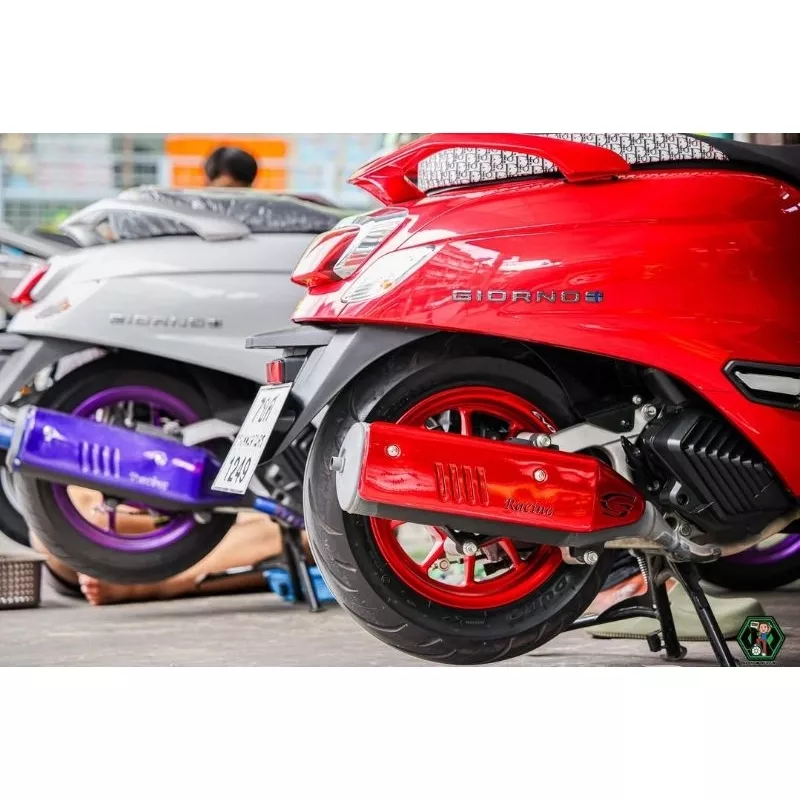 ครอบท่อไอเสีย Honda Giorno งานน้าคมน็อตซิ่ง