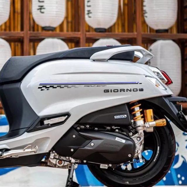 Hinsticker สติ๊กเกอร์แต่งลายเส้นเรียบหรู สำหรับ Honda Giorno | แถมฟรี! ที่รีดสติ๊กเกอร์ (ลาย H.2) - อะไหล่แต่ง Giorno+