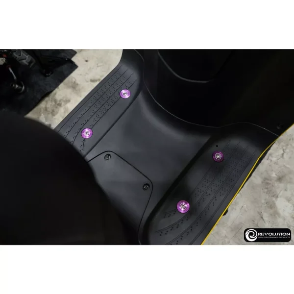 บู๊ชรองน็อตพื้นเหยียบ (มีเนียม) Honda Giorno 125 Revolution