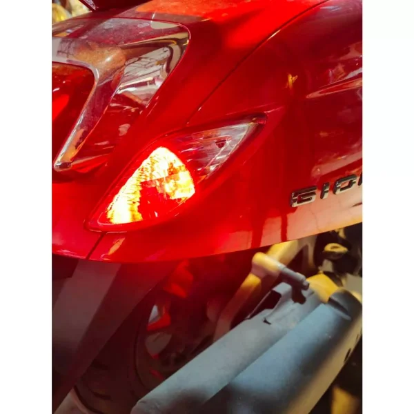 ปลั๊กต่อไฟหรี่เลี้ยวหลังตรงรุ่น Honda Giorno+ (ไม่ตัดต่อสาย)